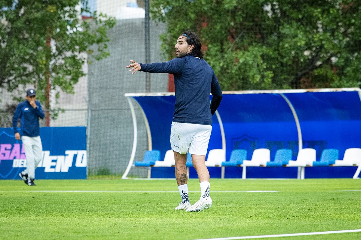 Tuzos's tweet photo. 🔋 | Aquí empieza una nueva era. https://t.co/dkiCFRYIFS