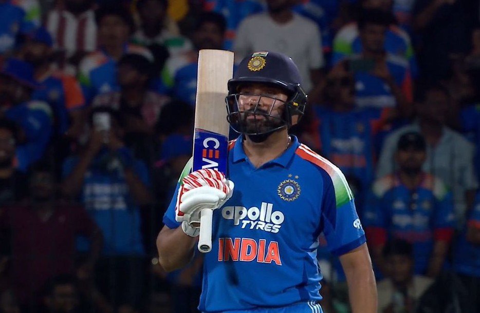 Suraj_930's tweet photo. "Form is temporary but class is permanent."

#TeamIndia | #INDvAFG | @IDFCFIRSTBank | @ybj_19 | @ImRo45 https://t.co/7aycYqMGLV