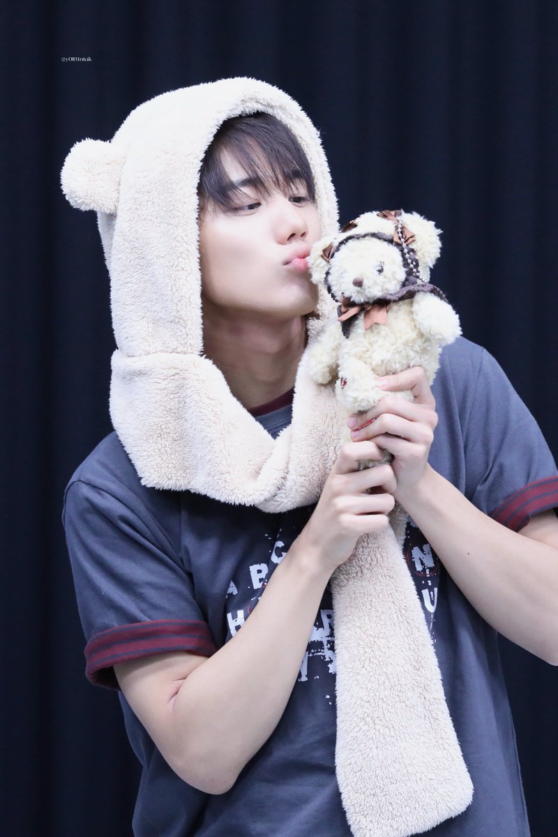 y0831ntak's tweet photo. 260620
#인탁 #INTAK 
#피원하모니 #P1Harmony https://t.co/H4NBfmS2bv