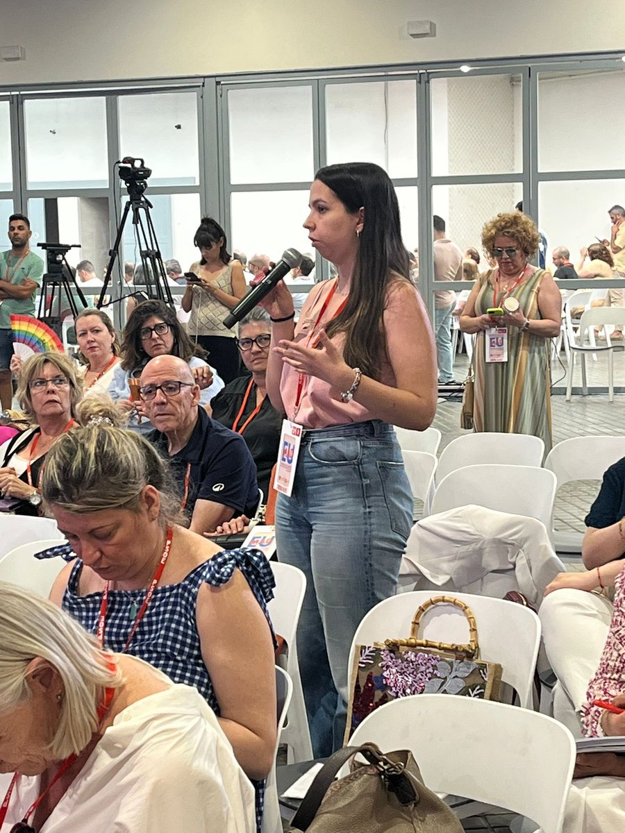 PSOEArganda's tweet photo. 🇪🇺 Madrid debe estar en el corazón de Europa liderando un crecimiento verde y justo. 

💪🏻 Gran jornada de trabajo y debate sobre el futuro de Madrid en Europa la que hemos compartido junto a todo el @psoe_m https://t.co/OPwaZAXuWN