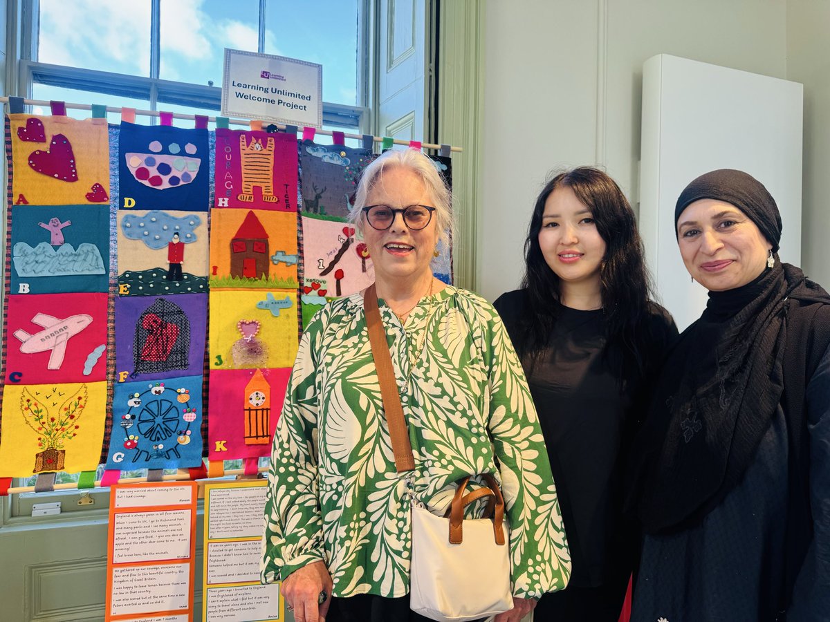 newvision4women's tweet photo. In lambeth this week celebrating Refugee Week and Lambeth’s re-accreditation as a Borough of sanctuary.

Lambeth is stronger because of our diversity, compassion and commitment to standing together.

It was wonderful to see everyone⭐️👏🏼

#RefugeeWeek  #Lambeth https://t.co/ANQ5aFzxmR