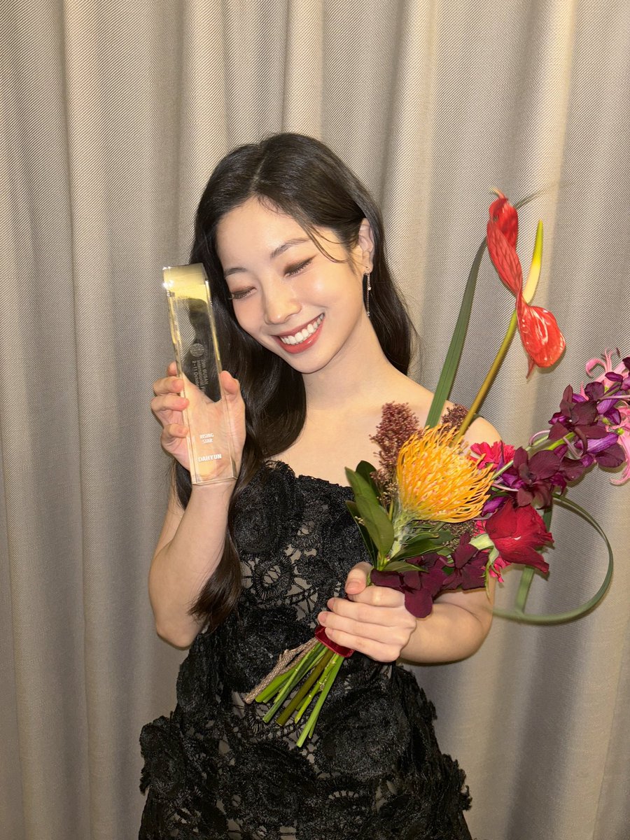 godmitzu's tweet photo. AWARD-WINNING ACTRESS DAHYUN:

- RISING STAR at 29th BIFF Marie Claire Asia Star Awards 🏆
- BEST NEW ACTRESS at 2025 Seoul Global Movie Awards 🏆
- NEW STAR at 29th Chunsa International Film Festival 🏆
- RISING STAR OF THE YEAR at 2026 KISF Global OTT Awards 🏆 https://t.co/L2A7wcTxLl