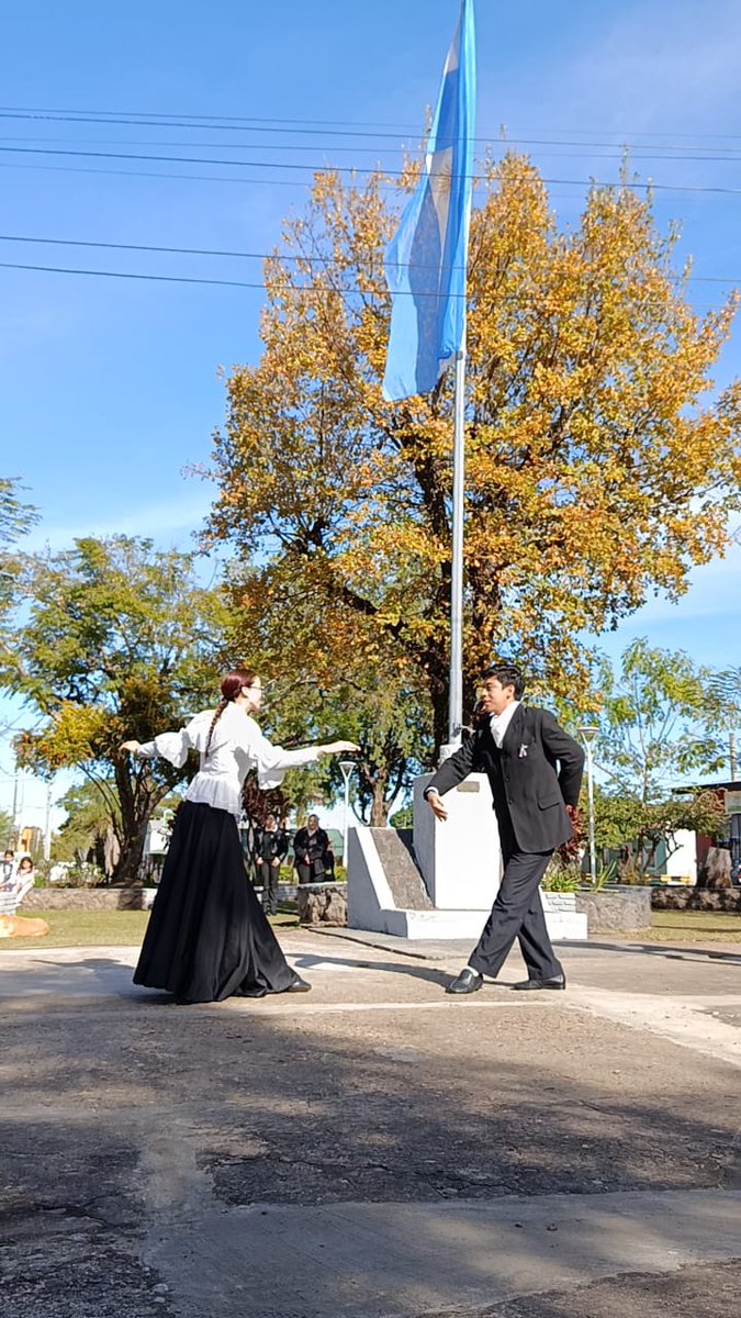 se_muni's tweet photo. 🇦🇷 Postales del Acto Oficial por el Día de la Bandera, en Plazoleta General Manuel Belgrano.

¡Viva la Patria! https://t.co/h0YNL4NwCH