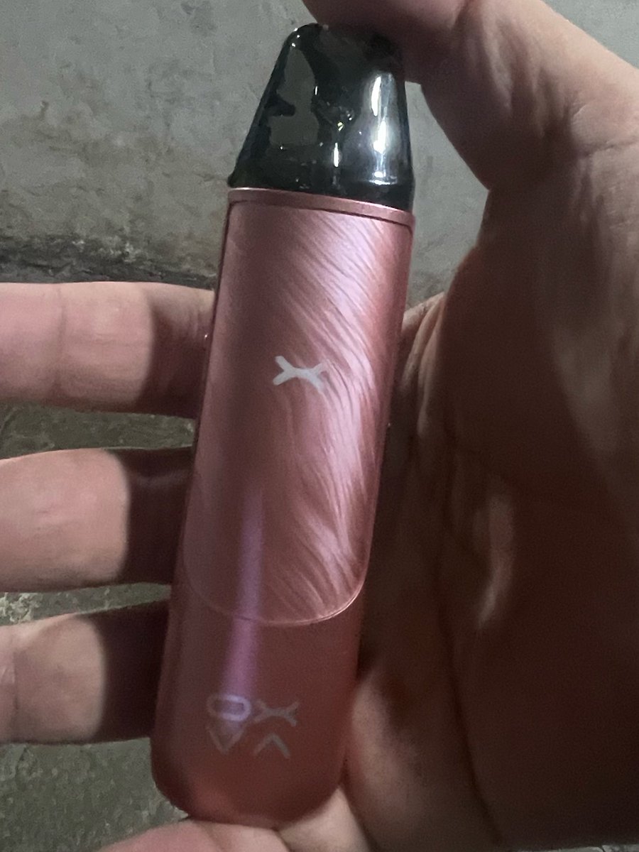 amicushwa's tweet photo. Wts Oxva nexlim go pink
box ada
lanyard masih
mulus like new, cm dipake sebulan
free 0.8 ct
dom bali (bisa oren)
250k bisa nego dan bisa take tanpa ct 
#wts #zonauang https://t.co/qQsQ3iyx54