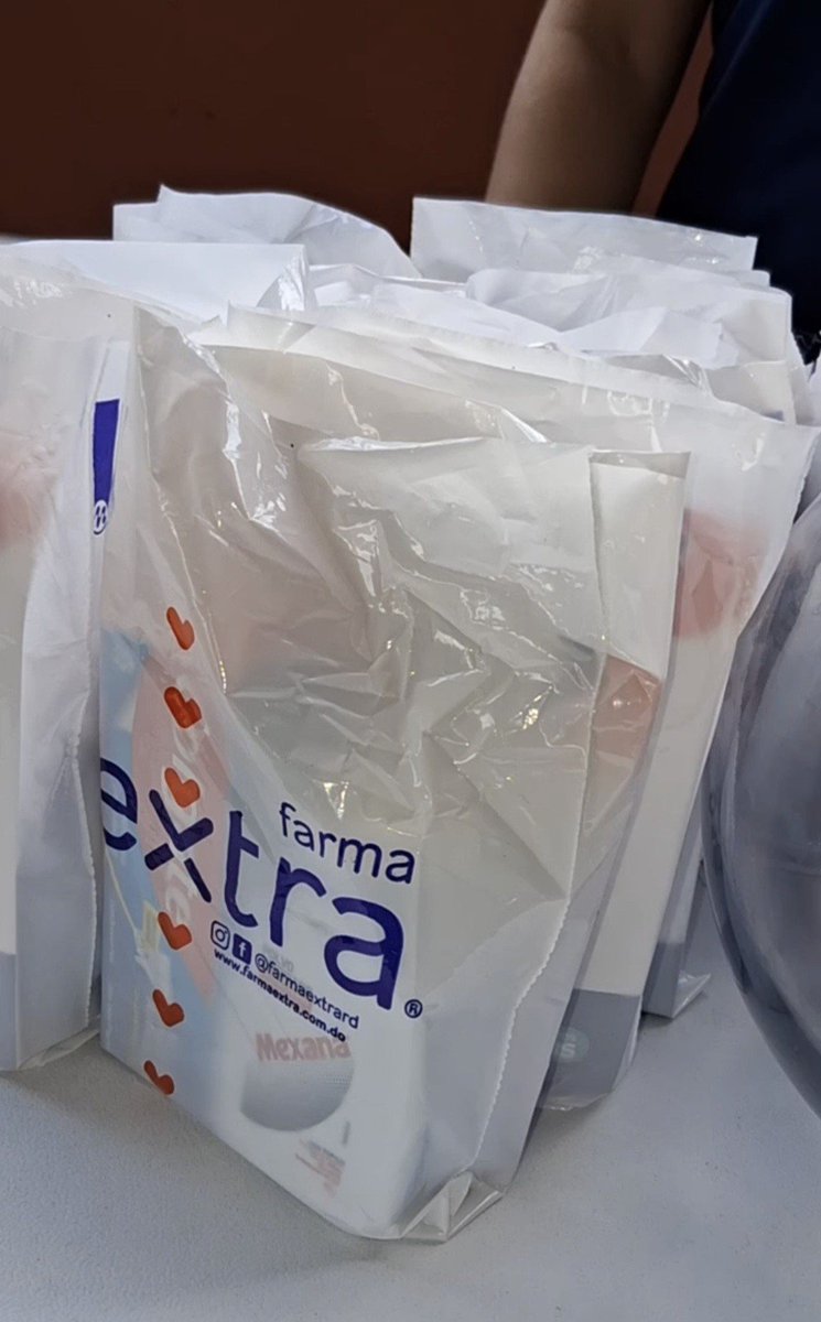iamesprd's tweet photo. excelente recibimiento por #FarmaExtra, me encanta el marketing y la publicidad que realiza esta empresa, bien modernos y dinámicos ::: 
.
 🧰🩹🚑⛑️ 🙌 https://t.co/IHyDGIZ3hx