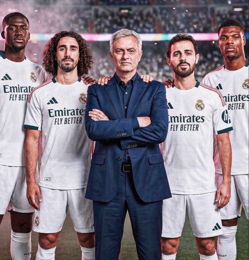 MourinhoZone's tweet photo. REAL MADRID! 🤍🤩💫 https://t.co/ByFWkRseAc