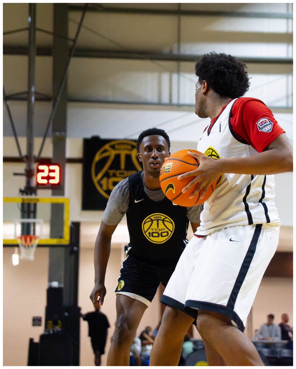 showmenumbas's tweet photo. 🏀 @Top100Camp https://t.co/j7izVS7Lo5