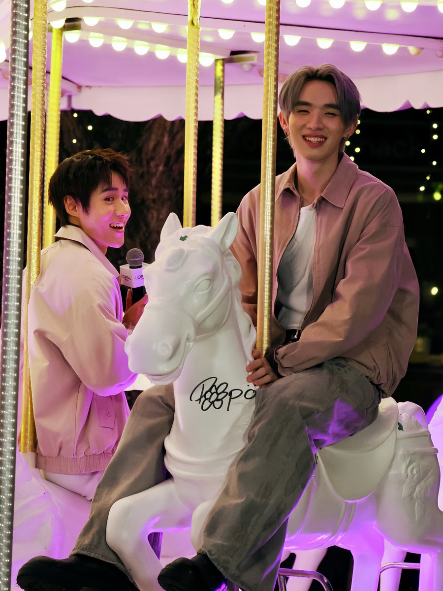 callmynamepopo's tweet photo. 지켜줄게😉

#LOrealGlycolicBrightXNutHong
#Nnutdan #Hongshihoshi https://t.co/OR1I8pjyl9