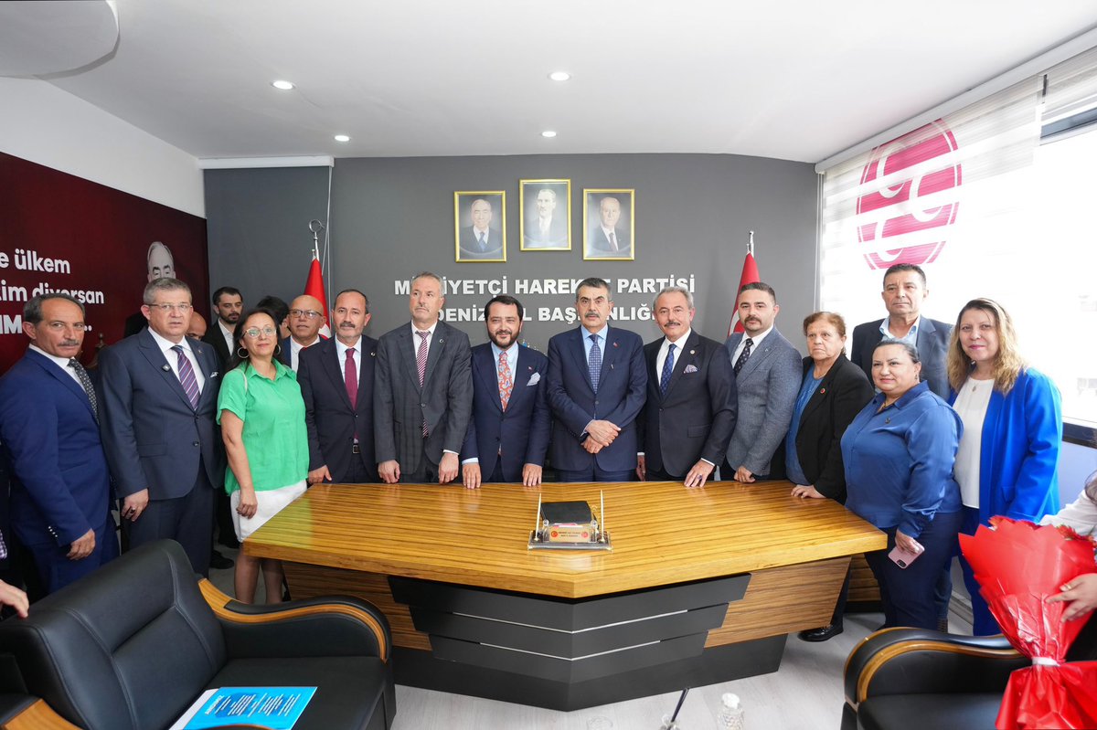 sahin_tin's tweet photo. Millî Eğitim Bakanımız Sn. Yusuf Tekin ile birlikte Milliyetçi Hareket Partisi Denizli İl Başkanlığımızı ziyaret ettik.

Cumhur İttifakı’nın kardeşlik hukukunu, ortak hedeflerini, birlik ruhumuzu ve hizmet azmimizi pekiştirdik.

Nazik ev sahiplikleri için teşekkür ediyoruz. https://t.co/79v1jnrccr