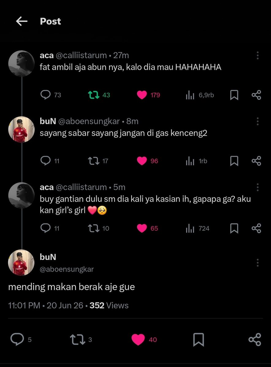 fiilifegoeson's tweet photo. LUCU BANGET FAK HIBURANKU TENGAH MALAM😭😭🫵🏻 https://t.co/Ovn8H9CRfC