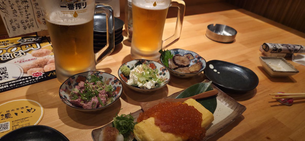 masa_586's tweet photo. 何故か街中に向かった私がいる。本能なんだろう。
今日はすごく感じるもの観た気がする。一人のレスラーのがむしゃらが観れた。心を打たれた！

そして、その後は街中で呑んでた。最高の酒だ。その後
代行はこない。明日、父の日
か、、 https://t.co/K3MZgDbUFN