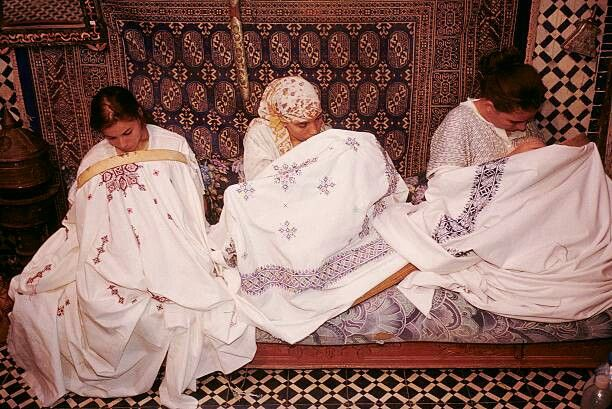 MounaNaceri's tweet photo. FEZ Embroidery. #TarzFassi #Tarzlghorza #TarzLehssab🇲🇦✨ https://t.co/rQKNIzRErk