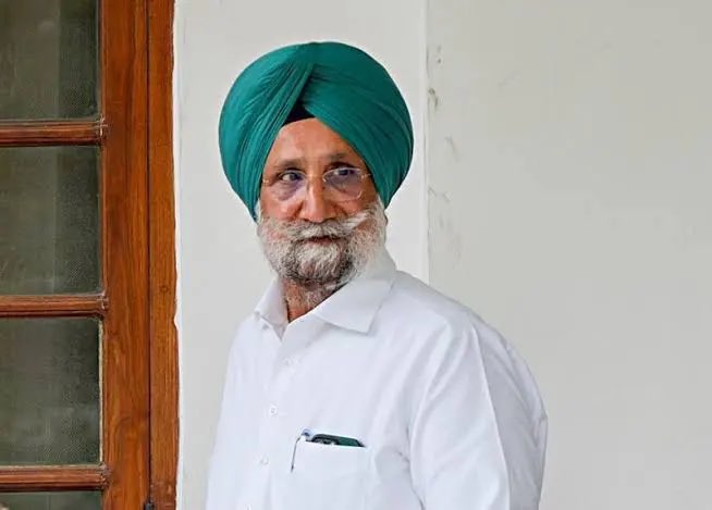 GoyatKulkin's tweet photo. अगर गोविंद सिंह डोटासरा को Rajasthan Congress प्रदेश अध्यक्ष से हटाया जाता है और रंधावा को प्रभारी पद से तो नया AICC in-charge के लिए सबसे उपयुक्त नेता Deepender Hooda हैं!

जाट अध्यक्ष / जट्ट सिख प्रभारी को राजस्थान से हटाया जा रहा है तो Jat को General Secretary incharge बनाओ! https://t.co/MnVuaaKBPz