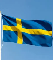 RateMySausage's tweet photo. Completely torn who to support in the Holland v Sweden game. Spent so many happy times with crowds of all-oranje Dutch fans, and being partly Swedish.
So have the Swedish flag in the front window, and the Dutch at the back.
#NEDSWE #HedgingBets https://t.co/JI5zFPqfQB