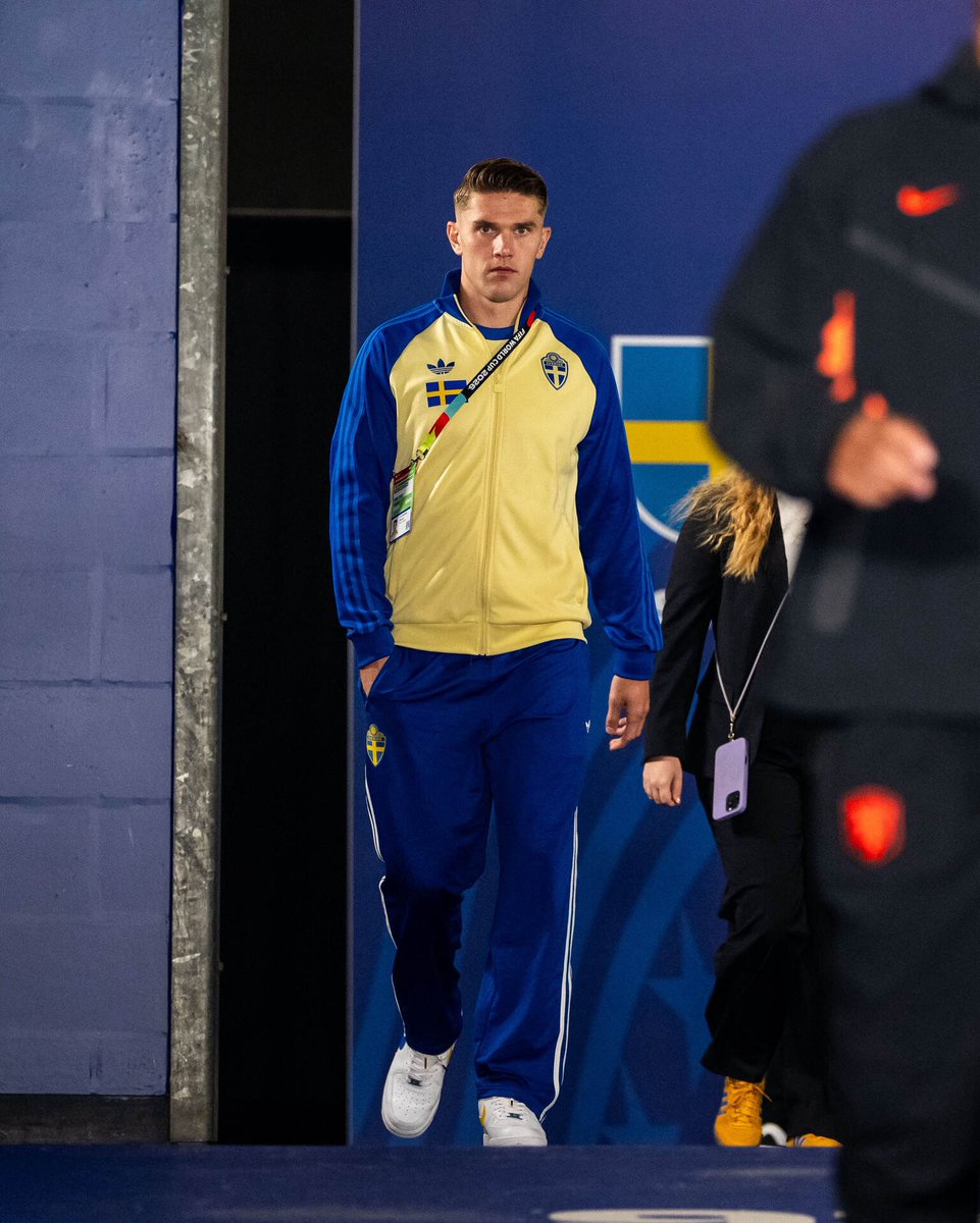 svenskfotboll's tweet photo. 👀

#FIFAWorldCup https://t.co/hcnQCeoW09