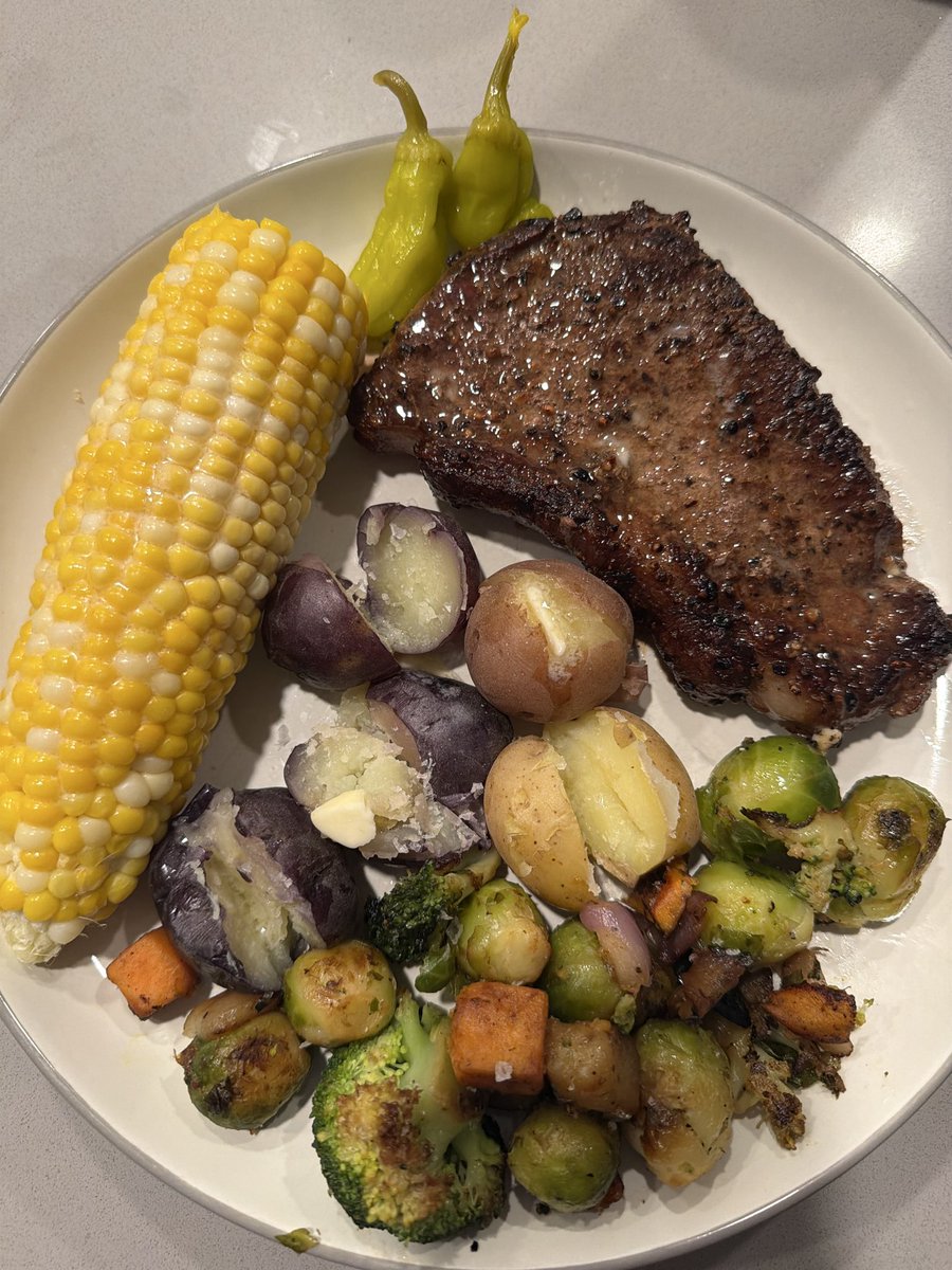 Cryptotea's tweet photo. the perfect post workout meal does exist https://t.co/O9oIHJ1Iem