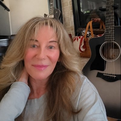 DRodricks's tweet photo. #NewProfilePic https://t.co/8L5HqPk5ZI