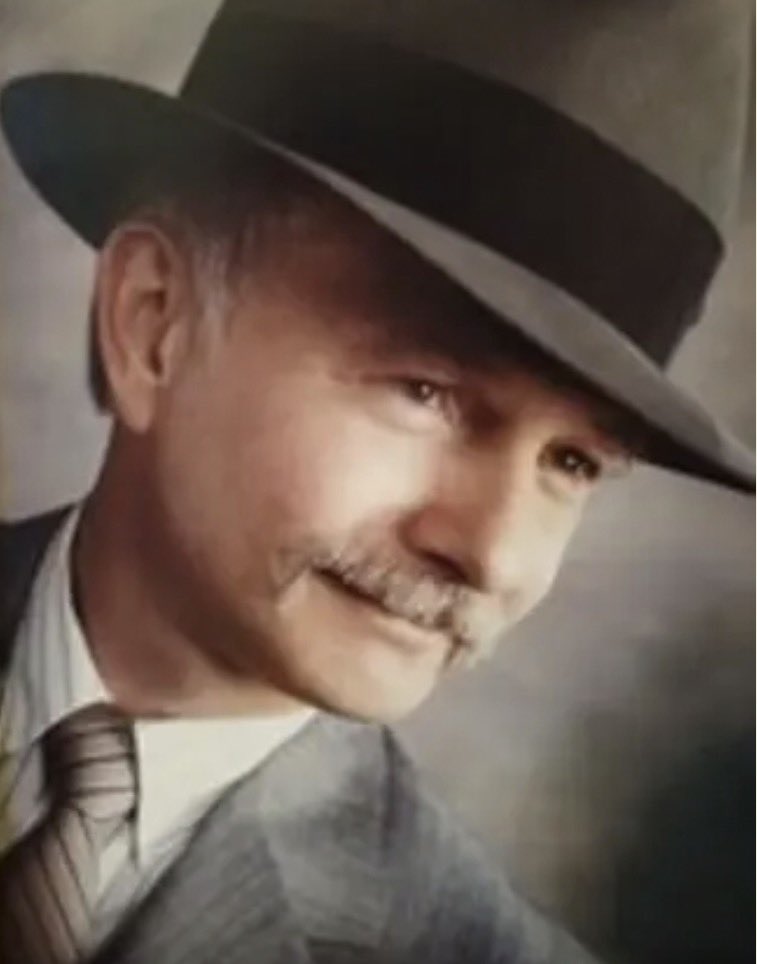 GhostDo7908882's tweet photo. Saying goodbye to Dad. https://t.co/SX1UxHrNkT