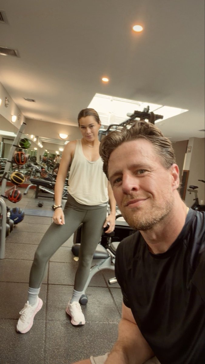 JJWatt's tweet photo. https://t.co/272lUcVZRS
