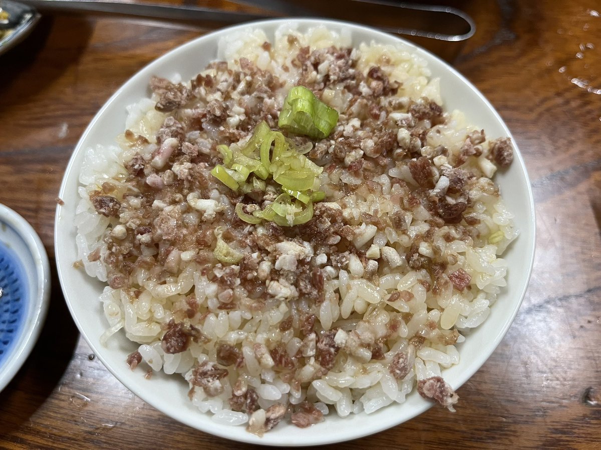 junchisaurus's tweet photo. 念願の肉の浅鞍
おいしかった〜！
塩ジンギスカン、牛トロライス、大変美味しゅうございました！ https://t.co/wHxYs7gxIT