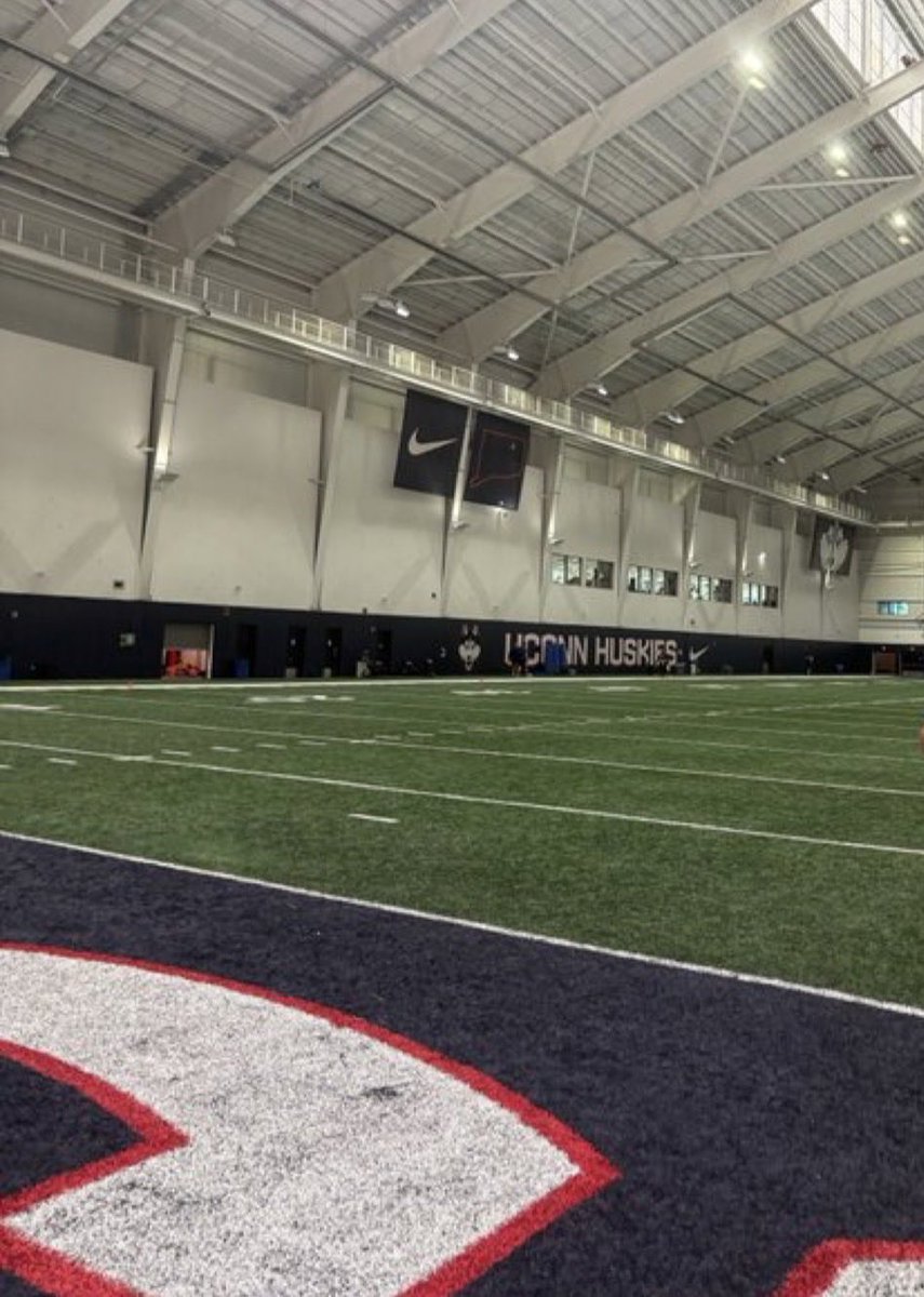 CGem28's tweet photo. Had a great time yesterday at @UConnFootball competing in both the 7 on 7 tournaments and the prospect camp. Thank you @BoButtermore for the invite! 

@Wilton_Football @CoachMJacobs34 @CoachCandle @CoachRWeiner https://t.co/ExdRFuj0nx
