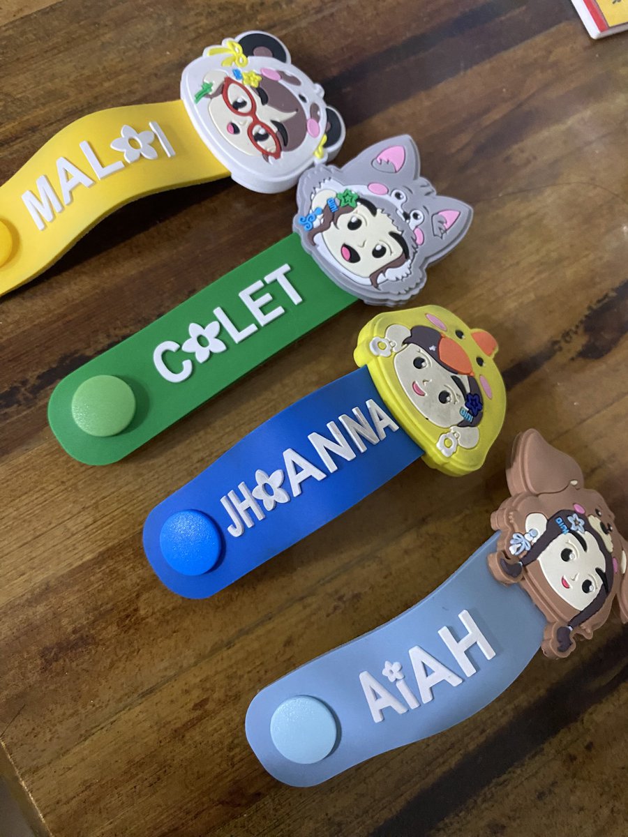 MACOLAlAH's tweet photo. help me complete my bias line pls pls https://t.co/vN9GrL5TdL