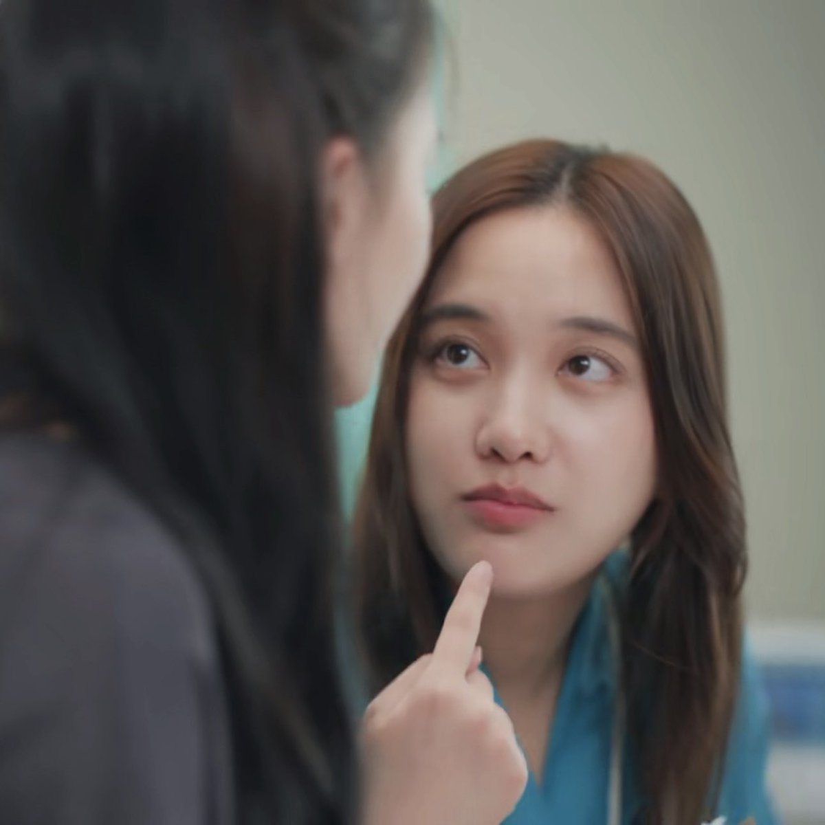 mywhitelilly_'s tweet photo. if someone looks at you with those puppy eyes full of love… who could possibly not fall for her? 🥺🤏🏻

THE AIR CONFESSED HEART
#เสน่หาวาโยตอนที่6 https://t.co/Z1x3LkBhZ5