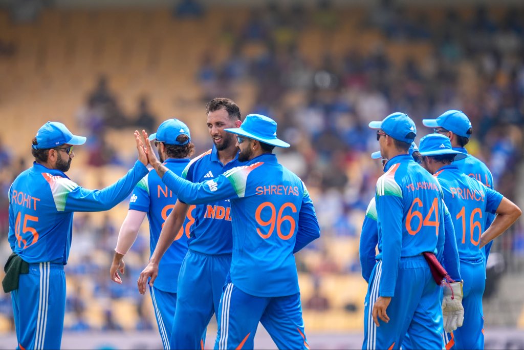 ShreyasIyer15's tweet photo. Another series home 🇮🇳🏆 https://t.co/DQCMeBVF12