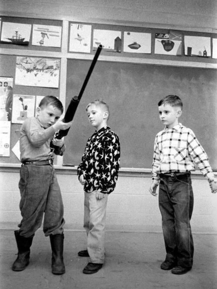 FrozenHairball's tweet photo. @tuuu28283 Probably about 10 years old myself by my parents/grandparents. They wanted me to understand an important tool, its use, and to foster in me a deep respect for safety, the history, and what it can do. https://t.co/LhwoOWLHLo