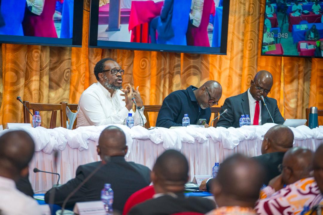 HMonginda's tweet photo. #RDC || #SESANGA persiste : L'Histoire sera implacable envers ceux qui auront préféré les ambitions du pouvoir à la défense de la nation. https://t.co/uvbgtYHMp9