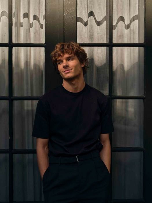 masonbrasil's tweet photo. 📸 Mason Thames para a The New York Times.(2) https://t.co/SE1cxxXHz9