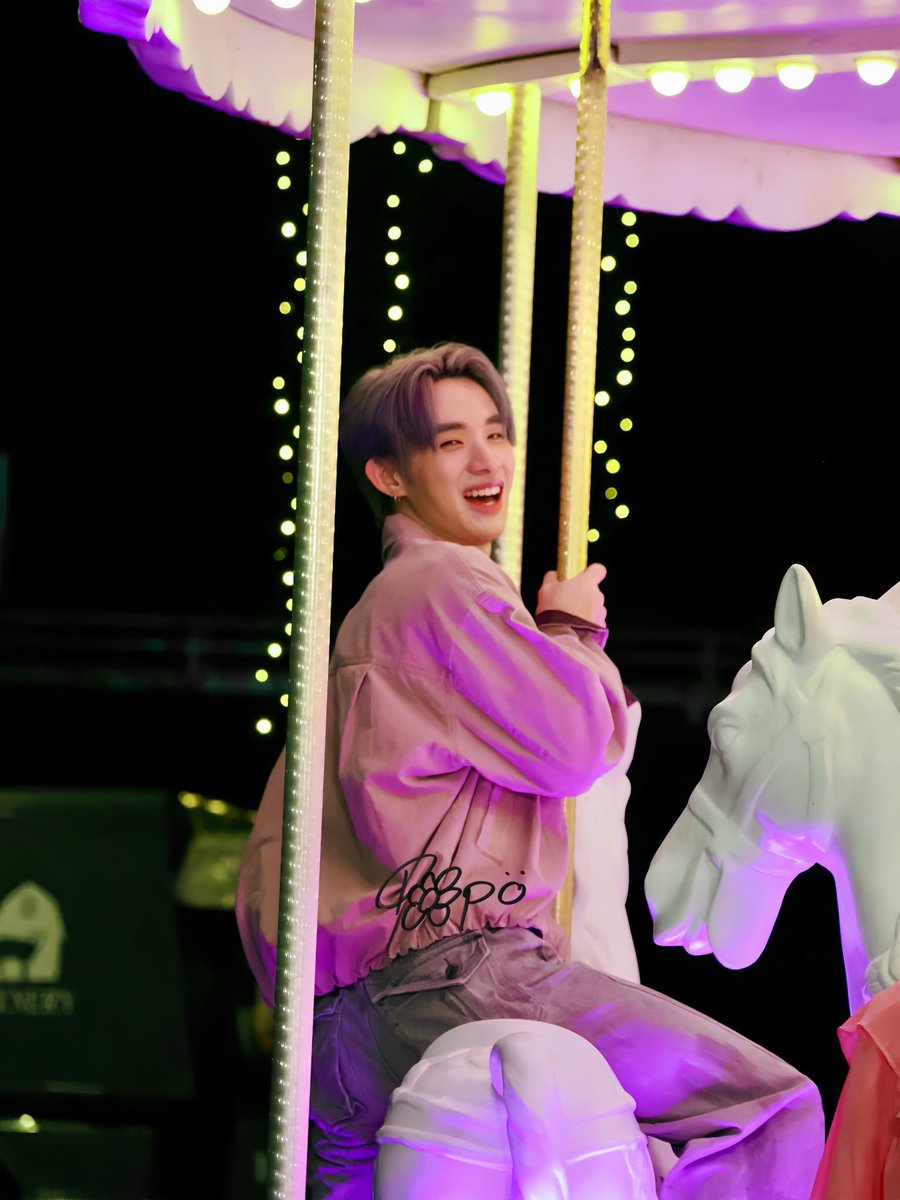 _carathong's tweet photo. his smile. i love him so much. my baby🥺🥺 https://t.co/DT2oRW97B6
