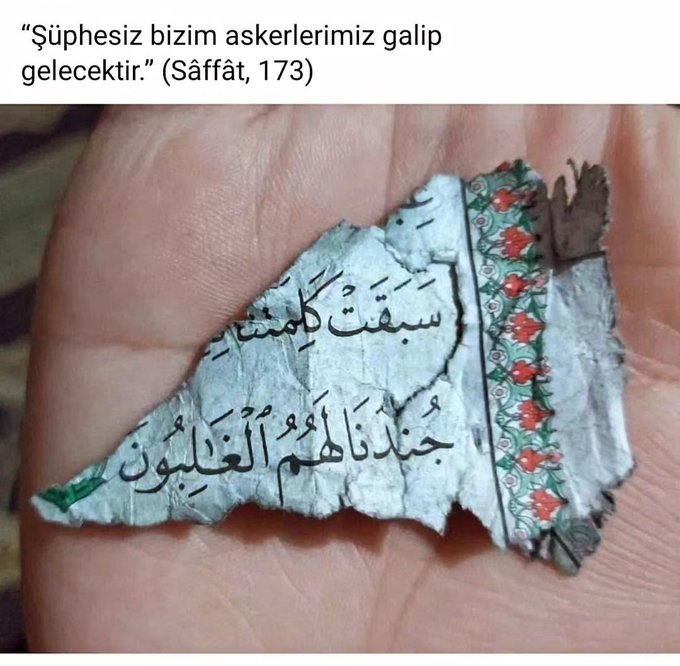 Ayet1Hadis's tweet photo. Hayatta kalanlara Kuran'dan mesaj: https://t.co/W9a8Mxupli