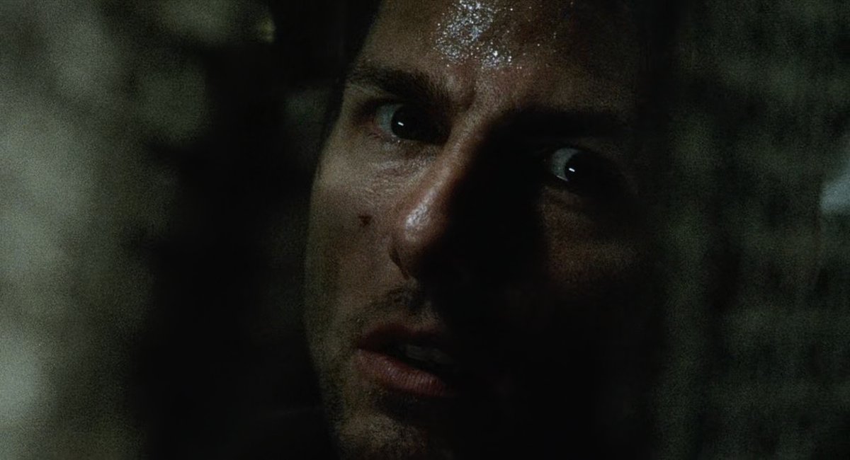 Tomolivia24's tweet photo. There’s a whole story in his eyes.
War of the Worlds (2005) https://t.co/aZPeCKYH3P