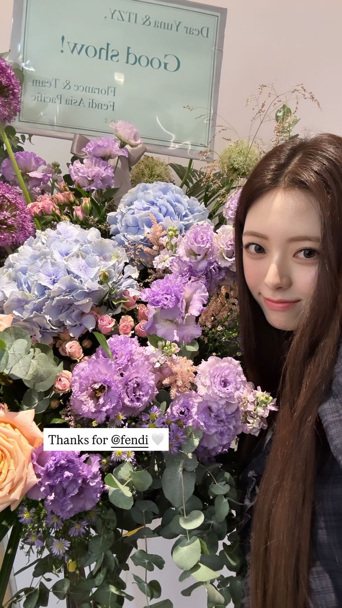 ✦. ⊹ ˚ INSTAGRAM - 110626 ‧₊˚☆ › #YUNA (@/igotyuandme) a