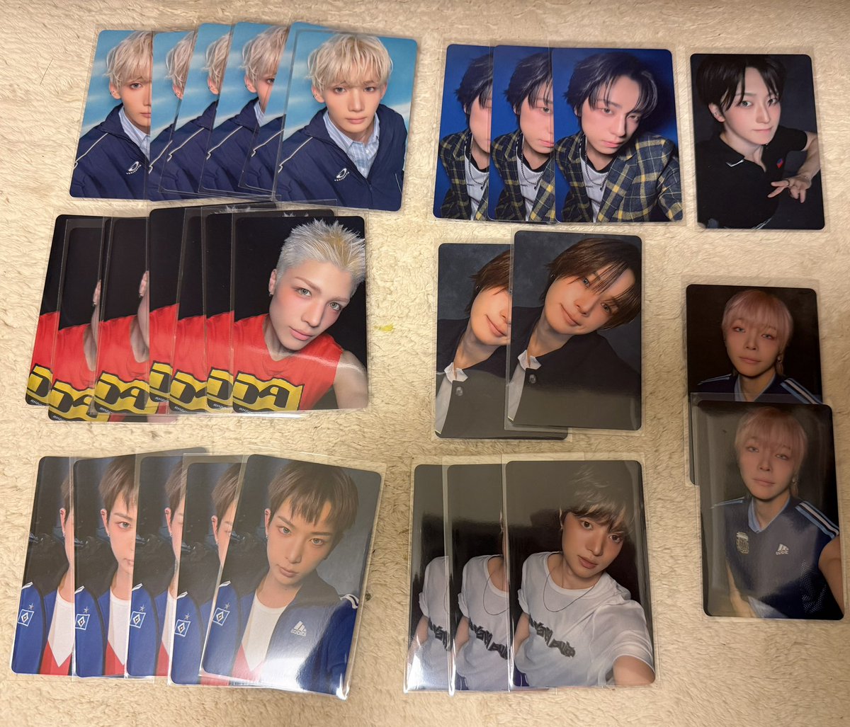 K_kunl021's tweet photo. &amp;TEAMトレカ交換 買取

めちゃくちゃ今更ですが、こちらのトレカお求めの方いませんか🥲まとめ買いの方お安くします🙇🏻‍♀️ #andTEAM譲  #andTEAM交換 https://t.co/C55WvbZxzM