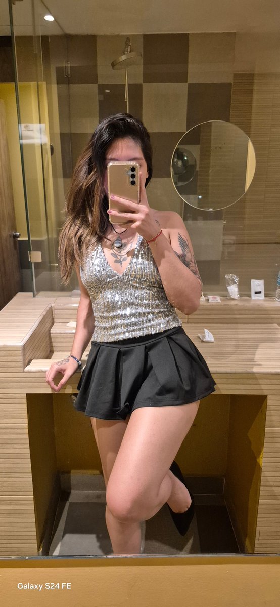 Baby_April66's tweet photo. Feliz sabado 🥰 https://t.co/QiLCrjNRfR