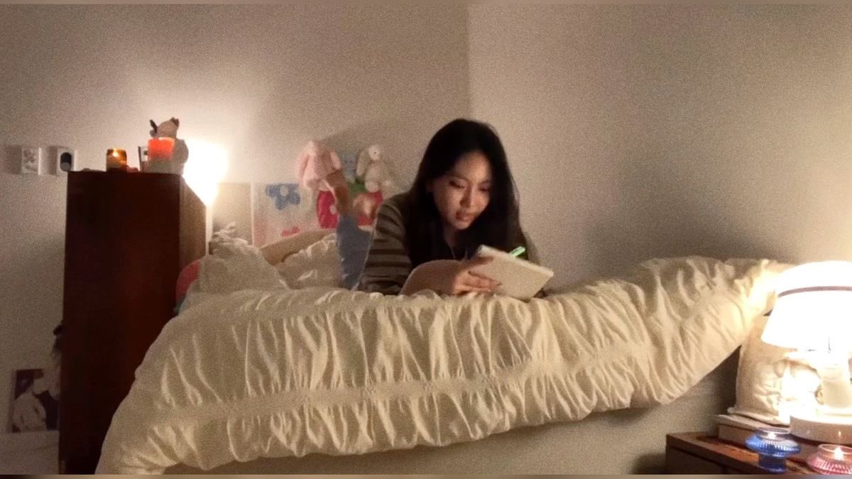 current1214's tweet photo. 인정.. 그리고 혜인이 방은 핀터감성 그 자체야🫶
도달 불가능이지만 내 추구미임 https://t.co/acChtmFlxz