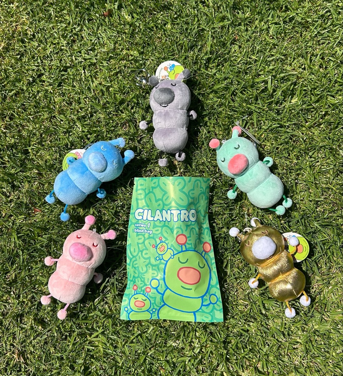 slugspoon's tweet photo. cilantro series 1 blind bags are now available!

which one will you pull 🐛?

https://t.co/QlgJVqiFog https://t.co/aY1vFGMZte
