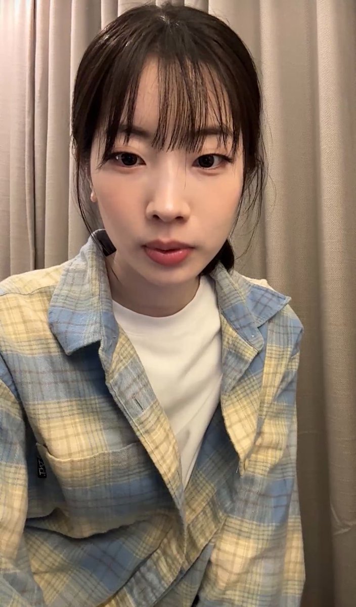 danz4dub's tweet photo. MY OH SO PRETTY ACTRESS DAHYUN! ☺️ https://t.co/Rn3szwQaNL