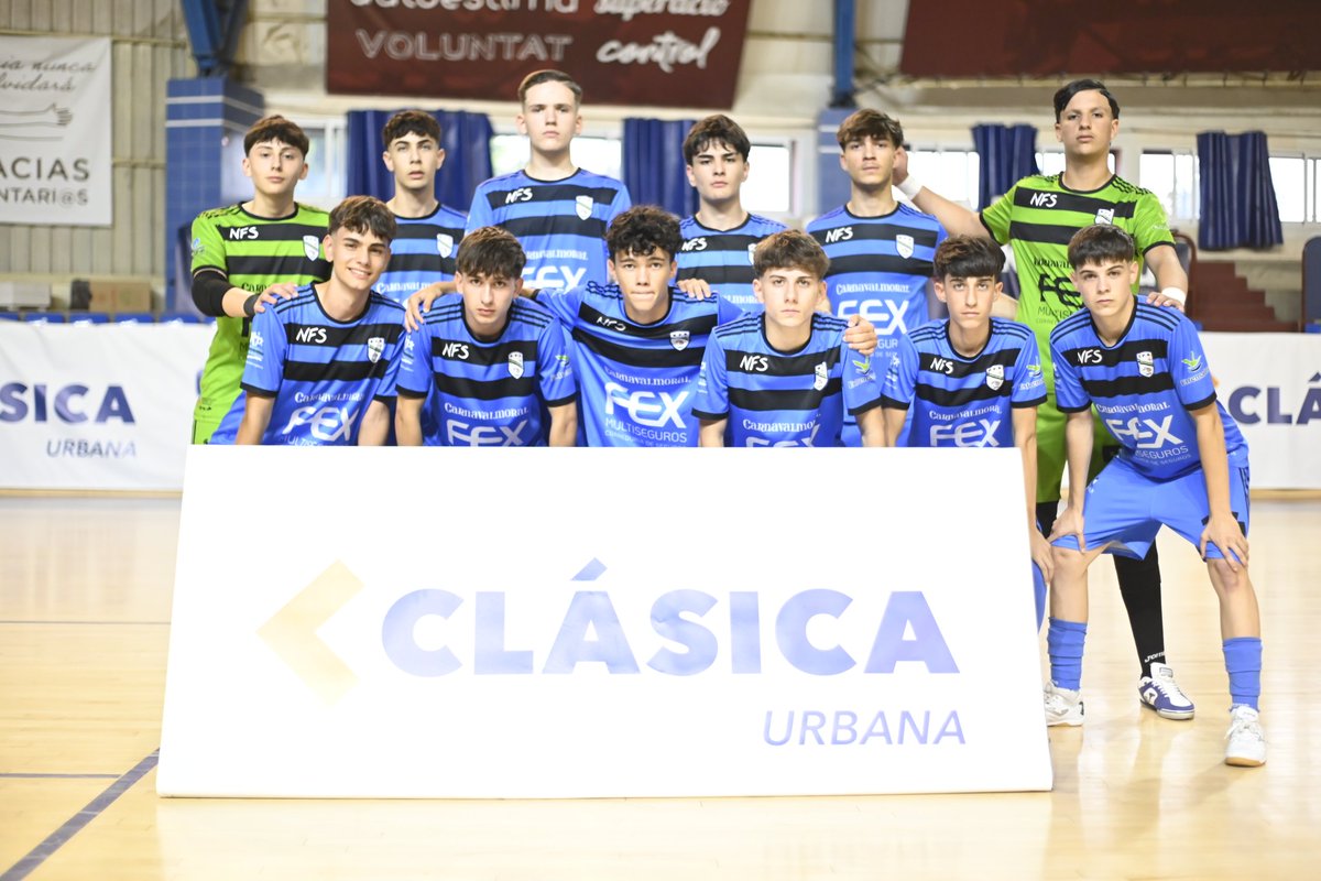 NFSCantera's tweet photo. III TORNEO CADETE PROMESAS
      🏆CLÁSICA URBANA🏆 

Acabada la última jornada con la necesidad de ganar el golaverage al líder provisional, forzamos y  se consiguió.
Meritorio primer puesto conseguido 
Que grandes..
Hasta el Final, Navalmoral......

I LOVE FUTSAL💙
#IlusionAzul https://t.co/exrTER3yNN