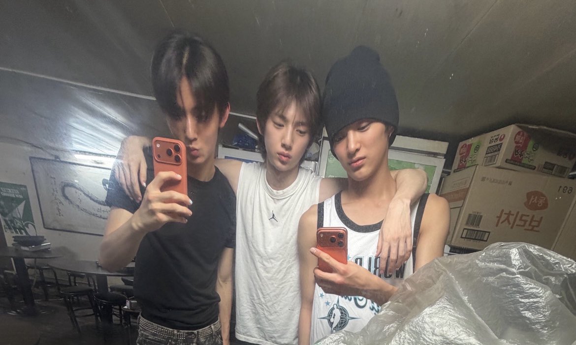 keonadi's tweet photo. 엄안쭈ㅈㅉ좋은느낌을줌 https://t.co/wAJlrR9aeI