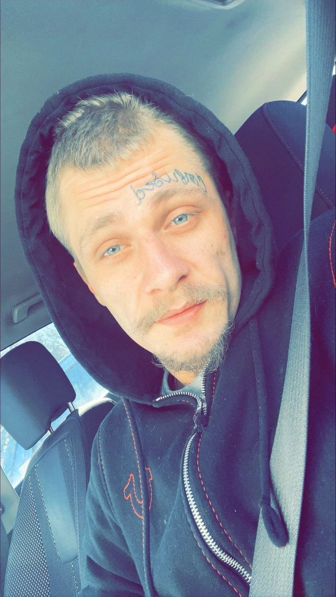 slut4str8Men's tweet photo. --
"Trashy white boy" look makes my bussy leak ....... And you know they be packing. 

#ThirstyThursdayEveryday
#TwitterAfterDark 
#WhiteBoyCrazy
#Hole4Str8Men
#iLoveBWC https://t.co/J3bVjbUbRq