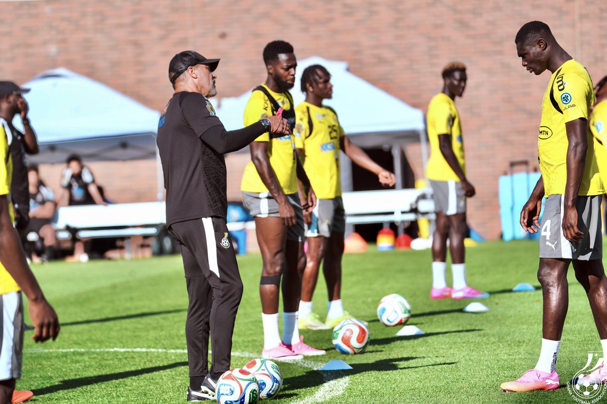 mygtvsports's tweet photo. 🇬🇭 Good vibes and high spirits in training as the Black Stars step up preparations ahead of their World Cup clash with England on Tuesday.

#2026WorldCupOnGBC
#2026FIFAWorldCup 
#GTVSports https://t.co/b3ZKsA8gpE