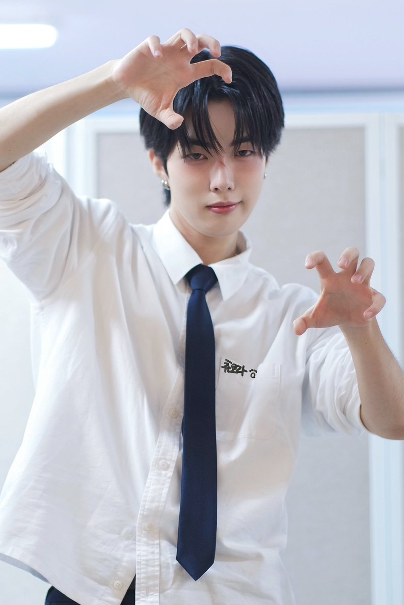 chokora485's tweet photo. 260620 도쿄1부

#준석 #JUNSEOK 
#ADAP #에이댑 https://t.co/lpOOItryRx