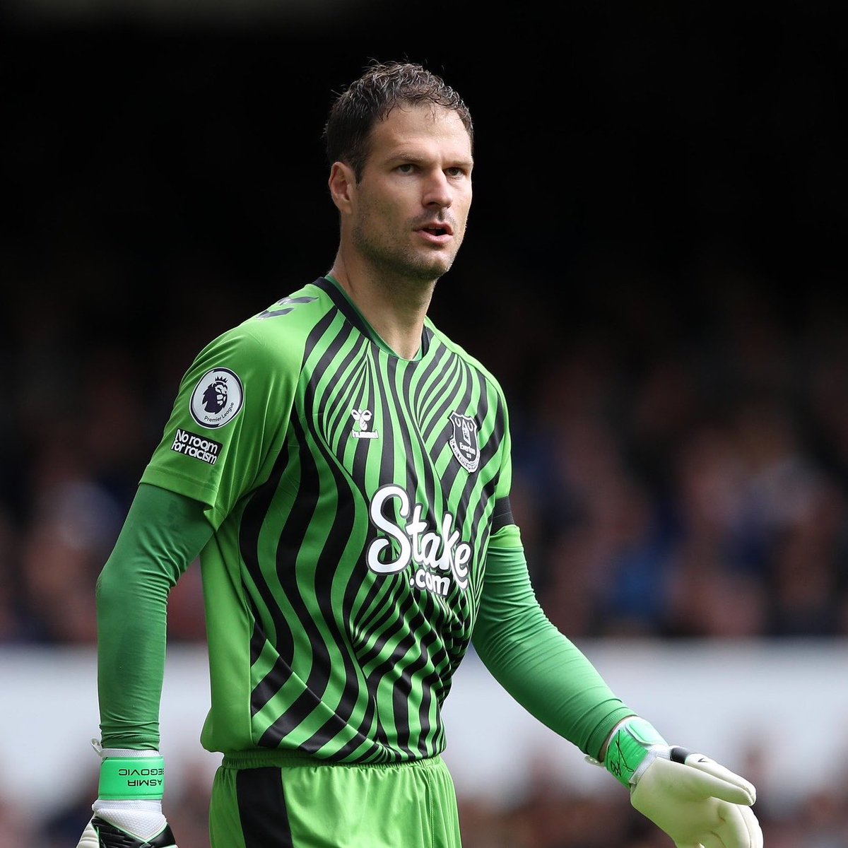 EvertonNewsFeed's tweet photo. 🎂Happy 39th Birthday to former Everton Goalkeeper @asmir1 🎉

🔵10 Games
🛑4 Clean Sheets https://t.co/NjFTnfLW4w