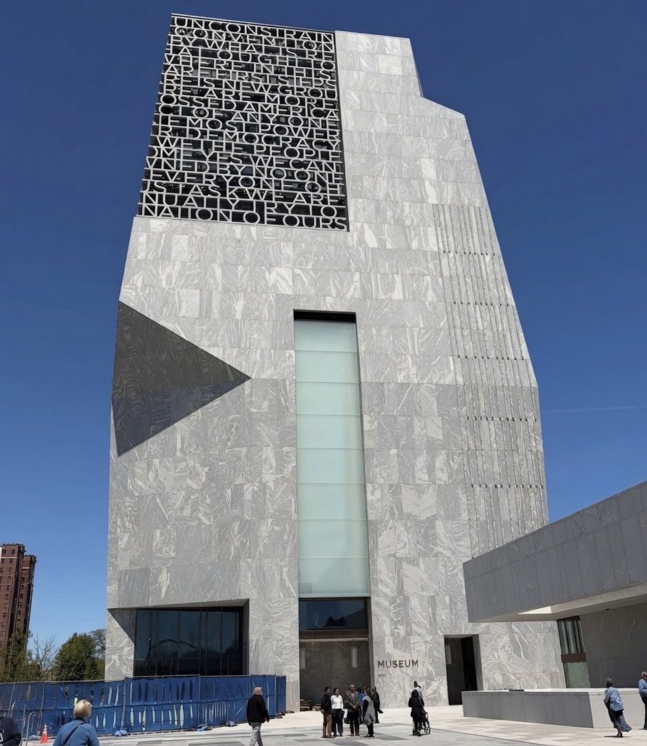 freakoutsideofx's tweet photo. These words are inscribed into the facade of the Barack Obama Presidential Center building.🤎 https://t.co/fqZqxrLFnl
