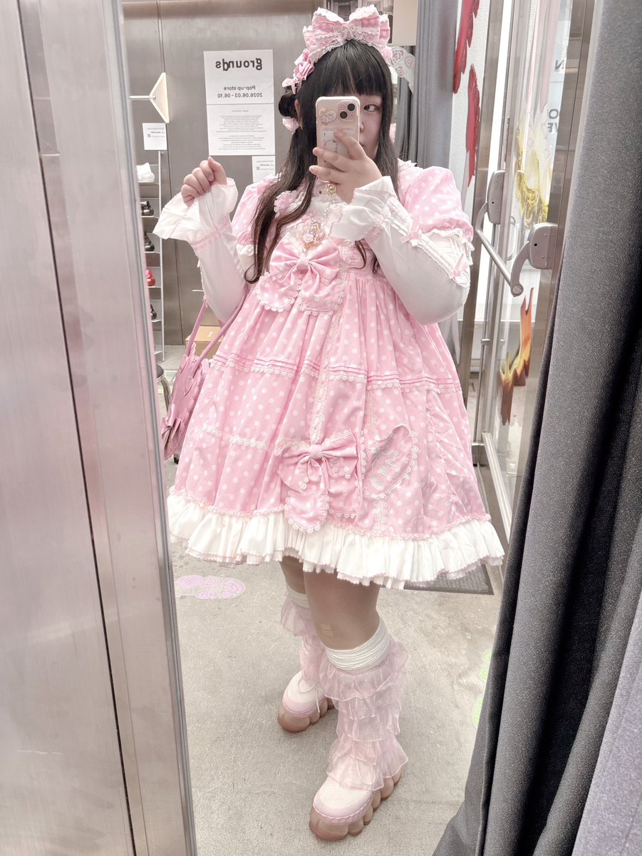 ljt8w's tweet photo. 님몸매가더무례하시긔.. https://t.co/Lhiffhu1Ca