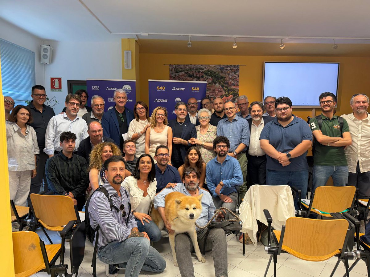 DanielaRuffino2's tweet photo. Una giornata intensa di confronto e lavoro alla direzione e assemblea regionale di @Azione_it.

Contributi interessanti, idee e convinzione che servano pragmatismo, competenza e coraggio per affrontare le sfide del nostro territorio.
Grazie a tutti che ogni giorno si impegnano per costruire una politica seria, concreta e orientata alle soluzioni.