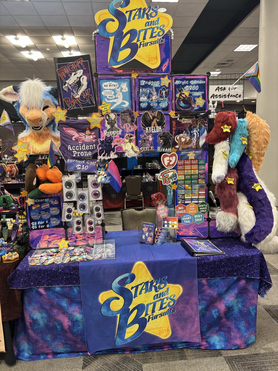 Twister_Wylds's tweet photo. Swing by table 20 at Texas Furry Siesta for all kinds of goodies!
Join our stamp rally! 
Premade Manokit looking for a home! Partial upgrade available (tail, paws and fin after con) https://t.co/0cZON9A0eS